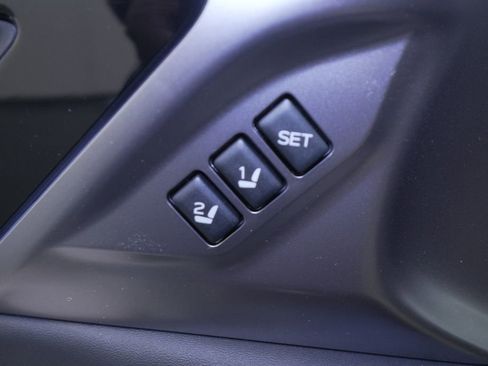 Used 2025 Subaru Outback Limited image 26