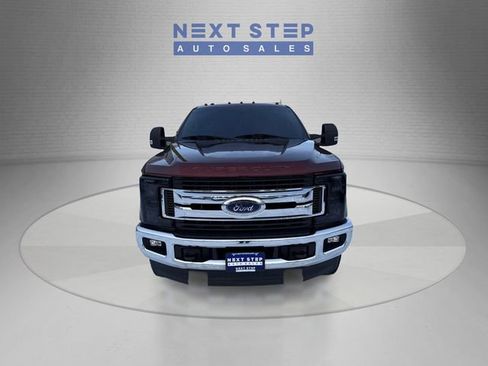 Used 2017 Ford F250 XLT w/ XLT Value Package image 2