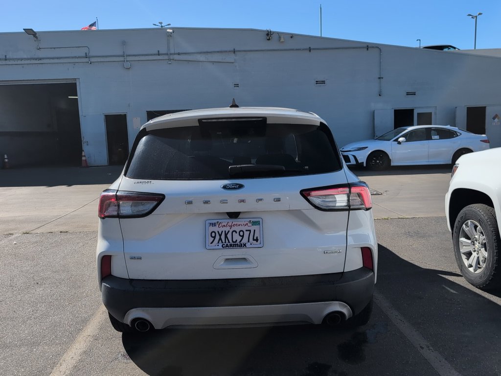 Used 2020 Ford Escape SE FWD image 8