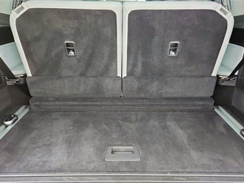 Used 2023 Rivian R1S Launch Edition image 15