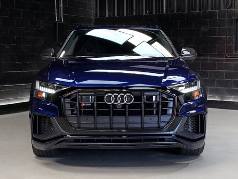 Used 2023 Audi SQ8 Prestige AWD/4WD image 10