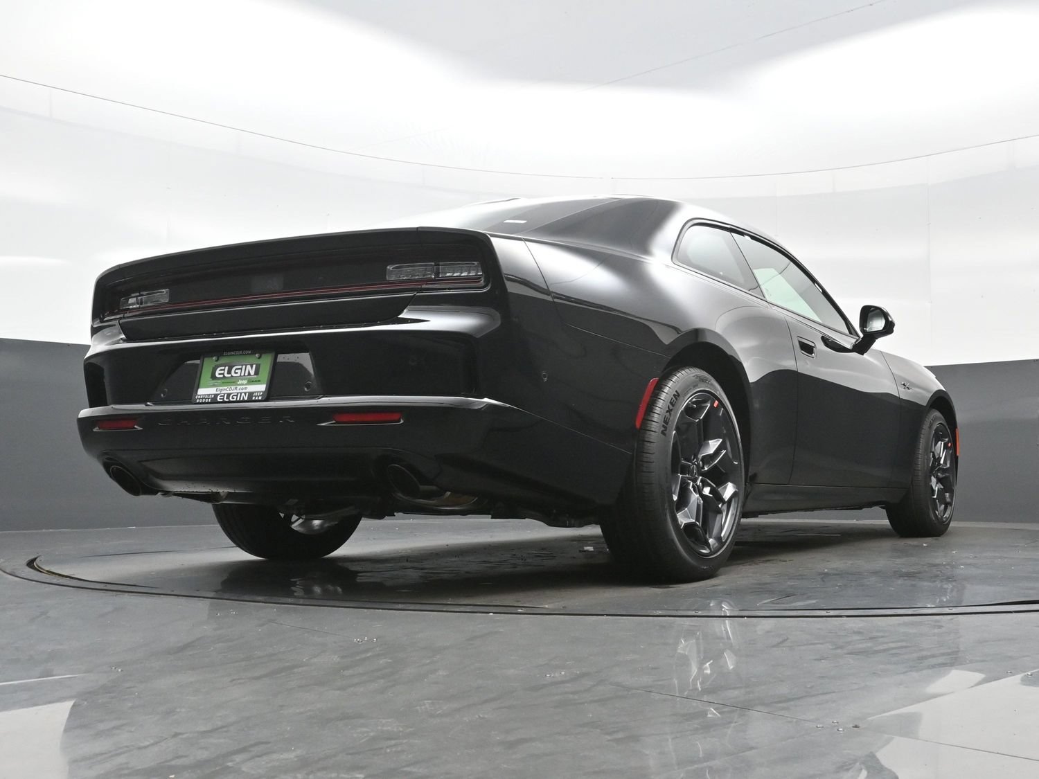 New 2027 Dodge Charger R/T AWD/4WD image 18
