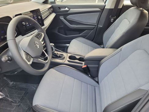 New 2026 Volkswagen Jetta SE image 15