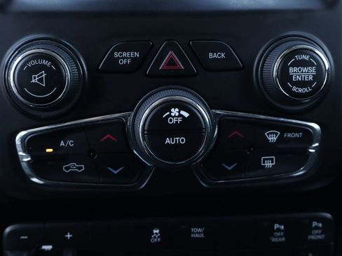 Used 2018 RAM 1500 Sport w/ Convenience Group image 38