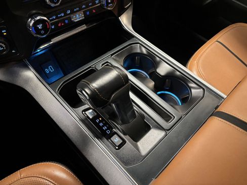 Certified 2021 Ford F150 Platinum w/ Equipment Group 701A High image 25