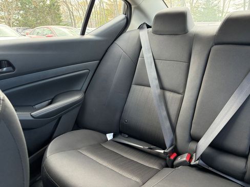 Used 2025 Nissan Altima 2.5 SV image 39