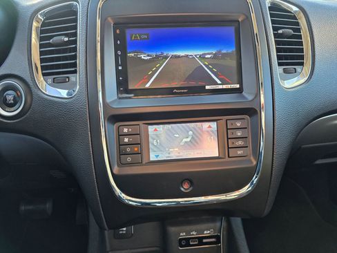 Used 2014 Dodge Durango SXT image 4