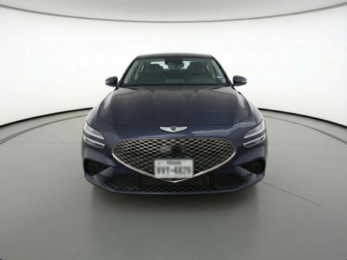 Used 2025 Genesis G70 2.5T image 2