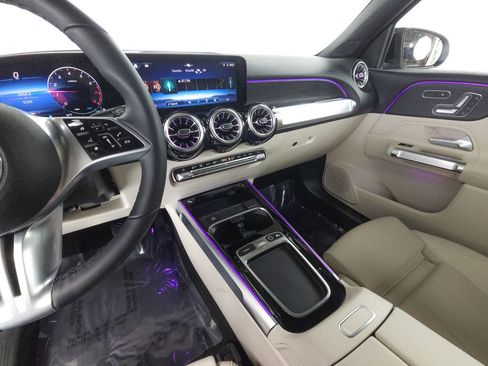 Certified 2026 Mercedes-Benz GLB 250 4MATIC image 14