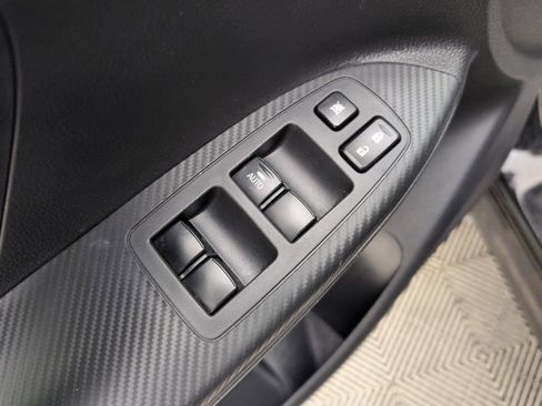 Used 2020 Mitsubishi Eclipse Cross SE image 39