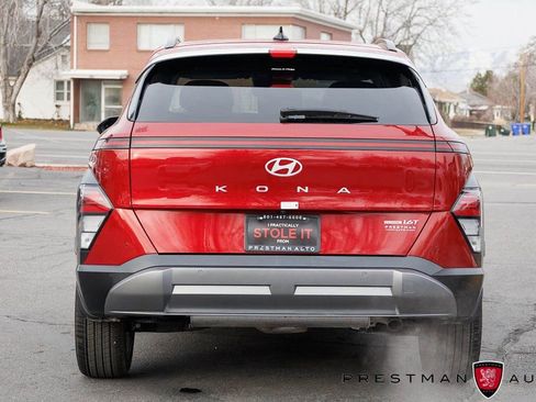 Used 2025 Hyundai Kona Limited image 19