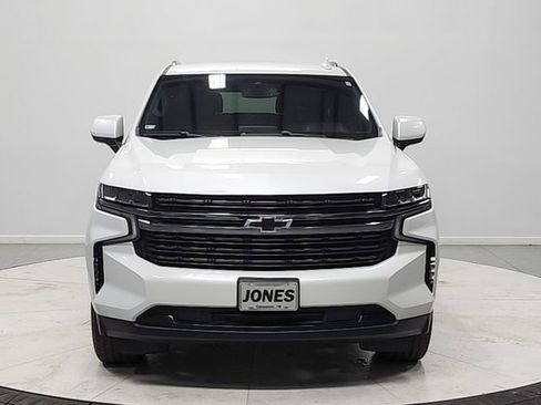 Used 2021 Chevrolet Tahoe RST RWD image 2