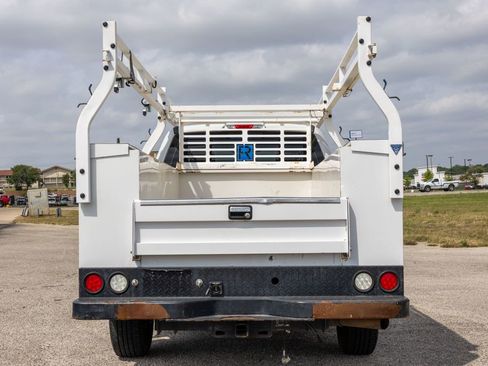 Used 2017 Ford F350 XL image 6