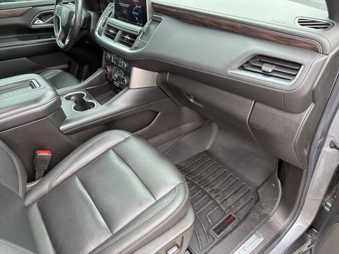 Used 2021 Chevrolet Tahoe Z71 w/ Rear Media and Nav Package image 35