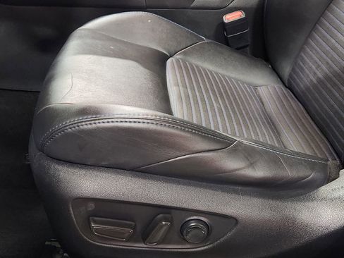 Used 2021 Toyota RAV4 XSE AWD/4WD image 45