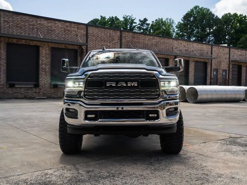 Used 2019 RAM 2500 Limited AWD/4WD image 14