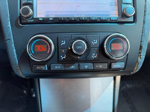 Used 2011 Nissan Altima 3.5 SR w/ 3.5SR Premium Pkg image 14