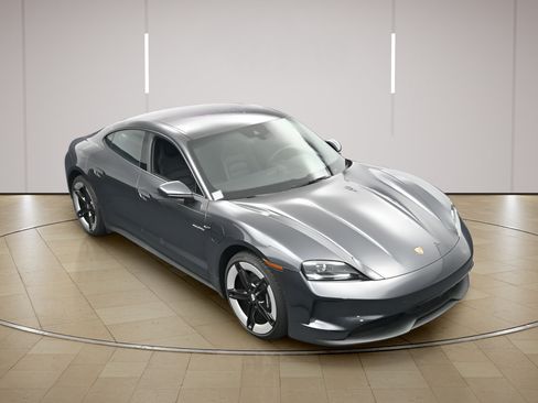 New 2025 Porsche Taycan RWD image 39