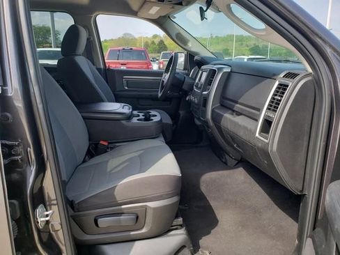 Used 2024 RAM 1500 Classic SLT AWD/4WD image 19