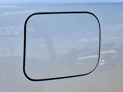 Used 2014 Toyota Camry SE image 28