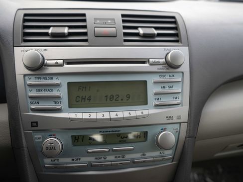 Used 2008 Toyota Camry Hybrid image 15