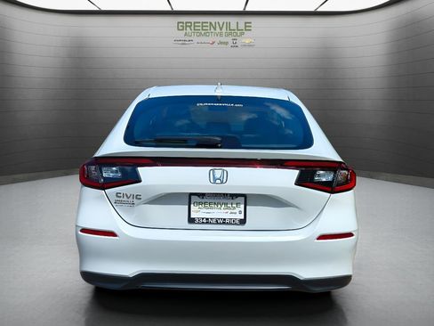 Used 2024 Honda Civic EX-L image 4