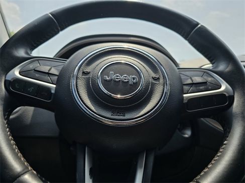 Used 2019 Jeep Compass Latitude w/ Popular Equipment Group image 22