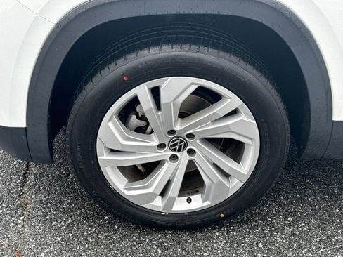 Used 2023 Volkswagen Atlas SE AWD/4WD image 21