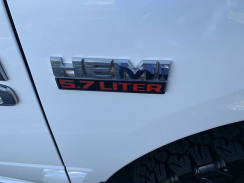 Used 2017 RAM 1500 Express w/ Express Value Package image 17