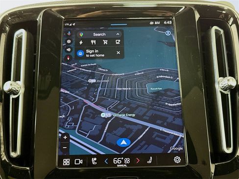 Certified 2023 Volvo C40 P8 Recharge Ultimate w/ Protection Package Premier image 13