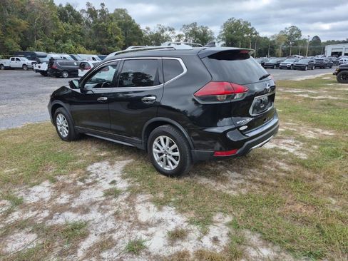 Used 2020 Nissan Rogue S w/ Special Edition Package image 3