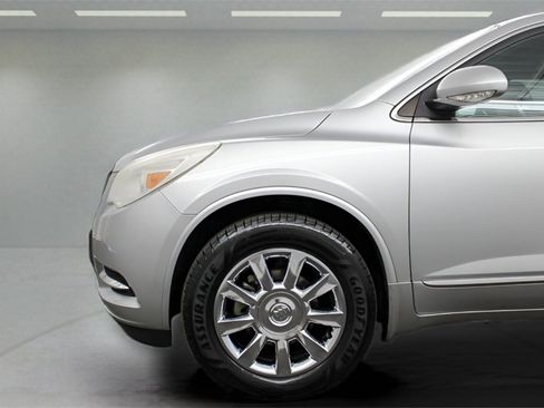Used 2015 Buick Enclave Leather image 10