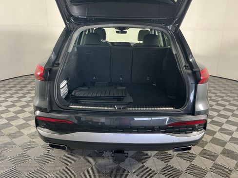 Used 2025 Audi Q5 Premium w/ Premium Plus AWD/4WD image 22