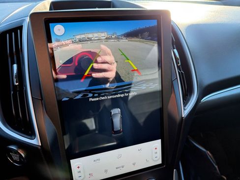 Used 2024 Ford Edge ST-Line image 30