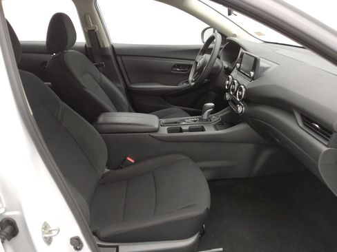Used 2025 Nissan Sentra S FWD image 21