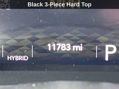 Used 2025 Jeep Wrangler Unlimited Rubicon 4xe w/ Safety Group image 13