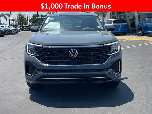 New 2025 Volkswagen Atlas SEL Premium R-Line AWD/4WD image 3