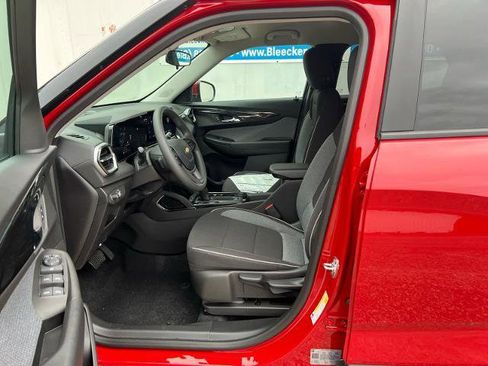 New 2026 Chevrolet TrailBlazer LT w/ Driver Confidence Package image 18