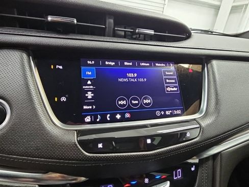 Used 2021 Cadillac XT5 Luxury FWD image 15