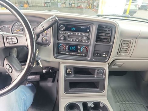 Used 2007 GMC Sierra 3500 SLT RWD image 17