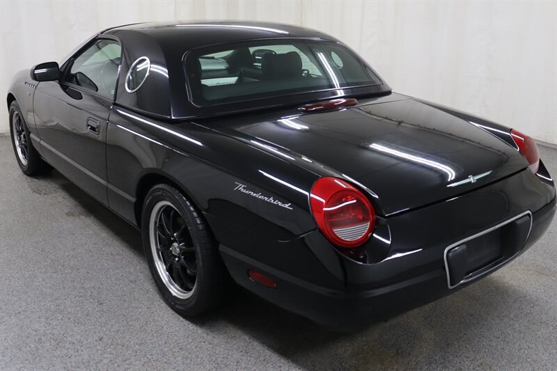 Used 2003 Ford Thunderbird RWD image 4