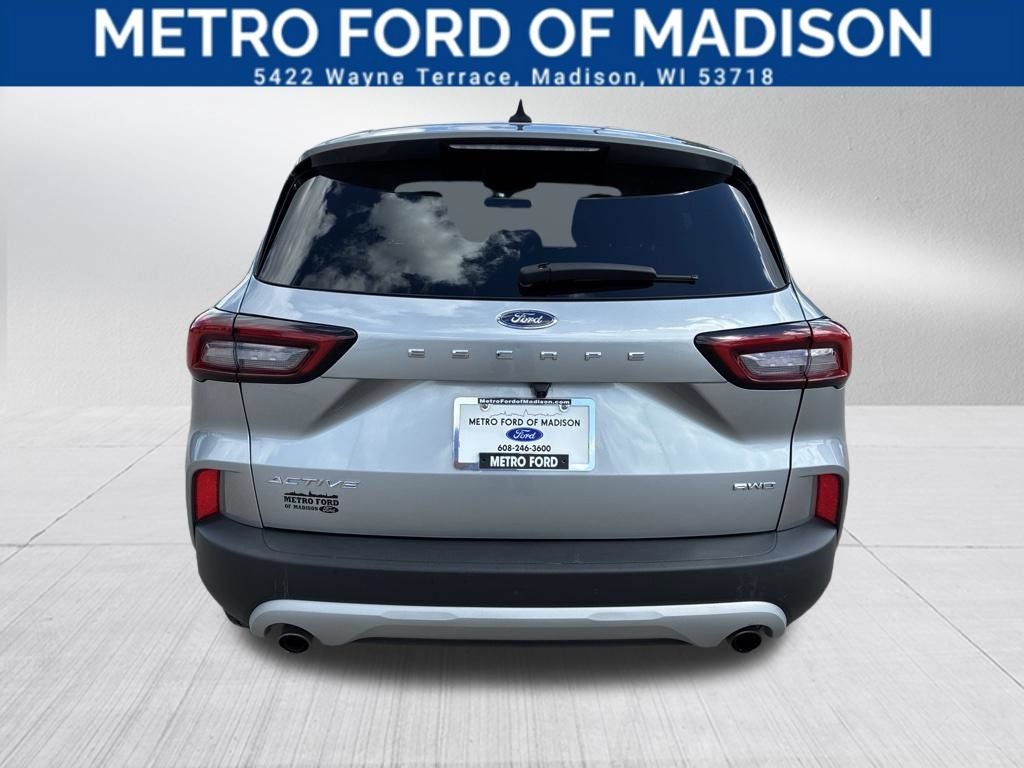 Used 2024 Ford Escape Active AWD/4WD image 7