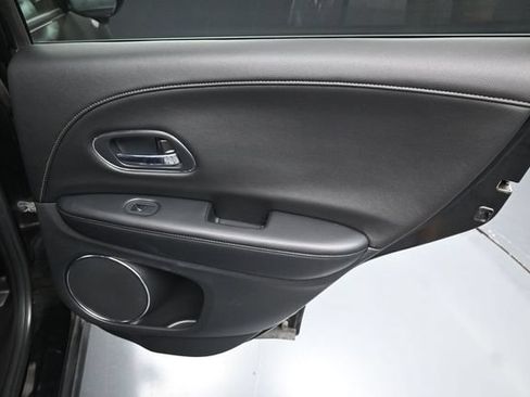 Used 2016 Honda HR-V EX-L image 31