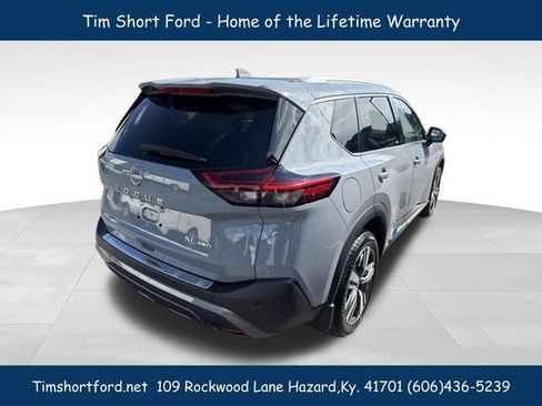 Used 2023 Nissan Rogue SL AWD/4WD image 5