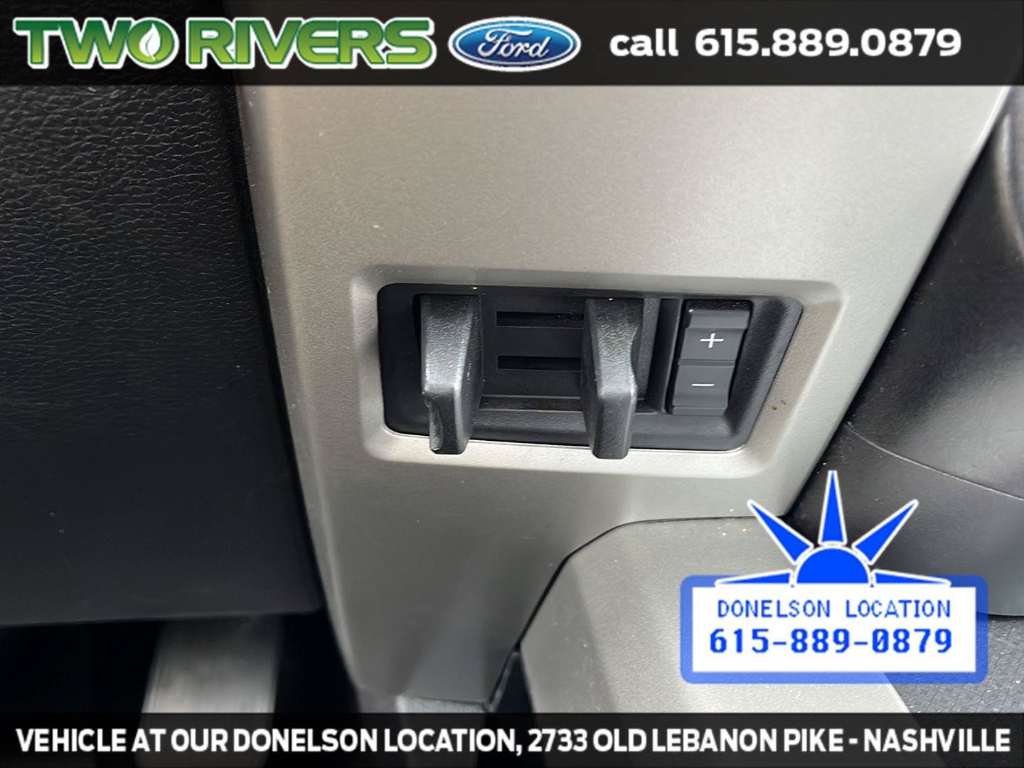 Used 2015 Ford F150 Lariat w/ Equipment Group 502A Luxury AWD/4WD image 32