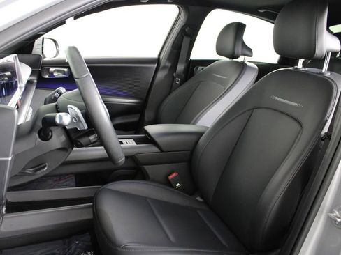 Certified 2025 Hyundai Ioniq 6 Limited image 19