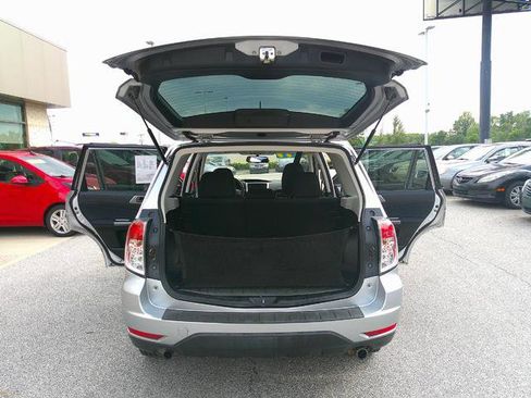 Used 2012 Subaru Forester 2.5X w/ Alloy Wheel Pkg image 5