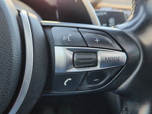 Used 2017 BMW X5 xDrive50i image 18