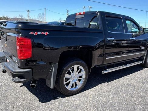 Used 2015 Chevrolet Silverado 1500 High Country w/ High Country Premium Package image 5