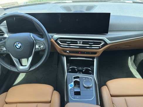 Used 2023 BMW i4 eDrive35 w/ Parking Assistance Package RWD image 15